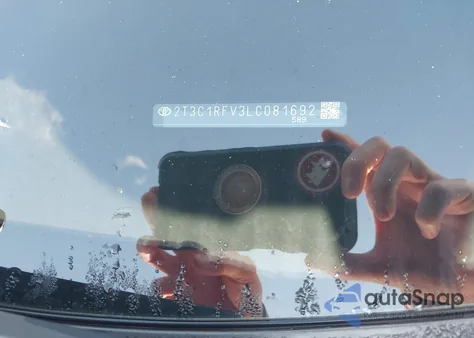 2020 Toyota Rav4 Xle Premium from USA, damaged, VIN 2T3C1RFV3LC081692